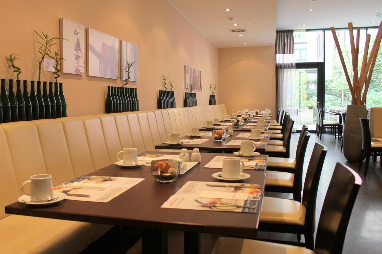 Hotel Intercityhotel 4*